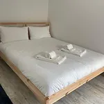 Апартаменты Spacious In Sunny Minutes To *