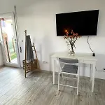 Spacious In Sunny Minutes To Апартаменты *