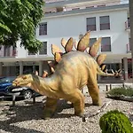 Spacious In Sunny Minutes To Лориньян