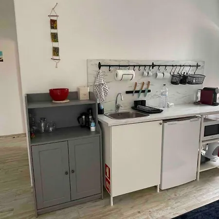 Spacious In Sunny Minutes To Лориньян