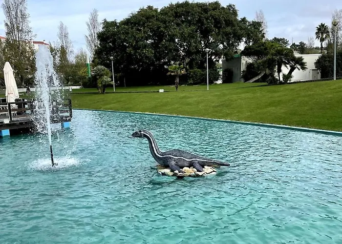 Spacious In Sunny Minutes To